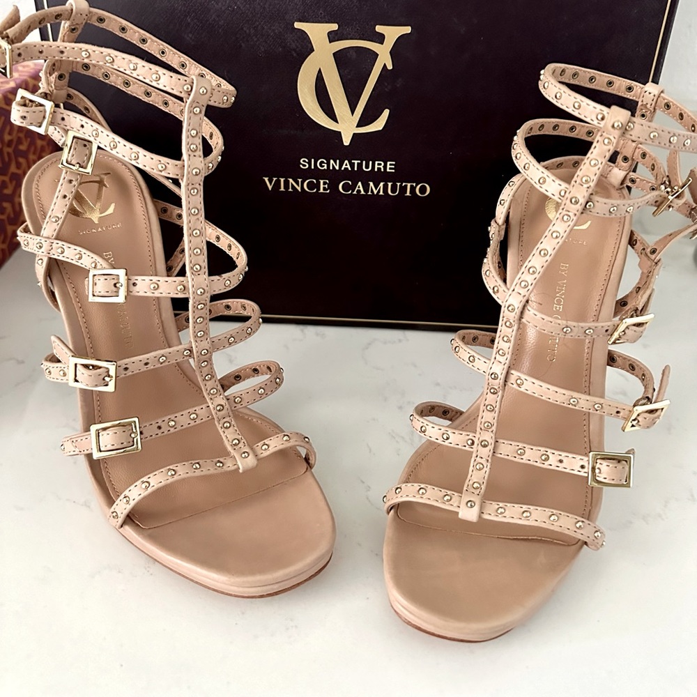 Signature Vince Camuto designer heels